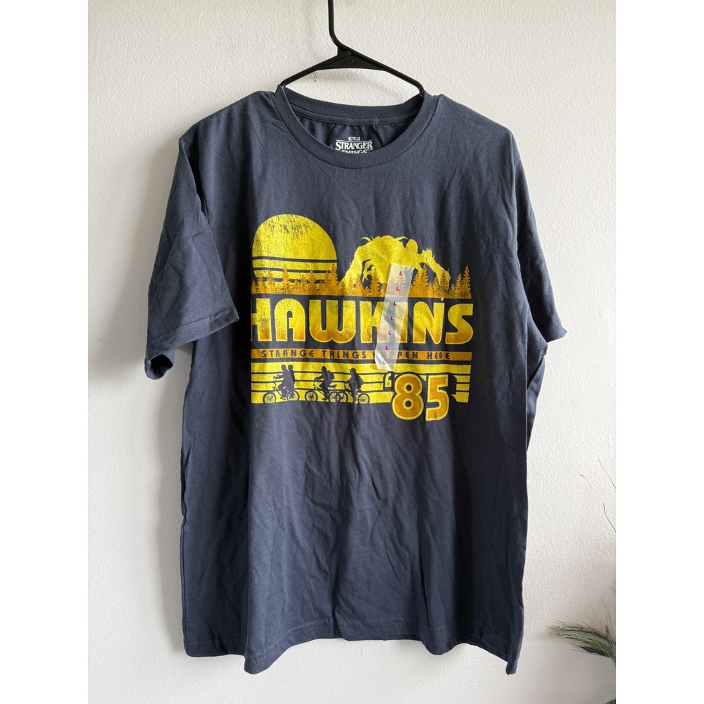 Netflix Stranger Things Hawkins 85 Mind Flayer Graphic T-Shirt Gray Large